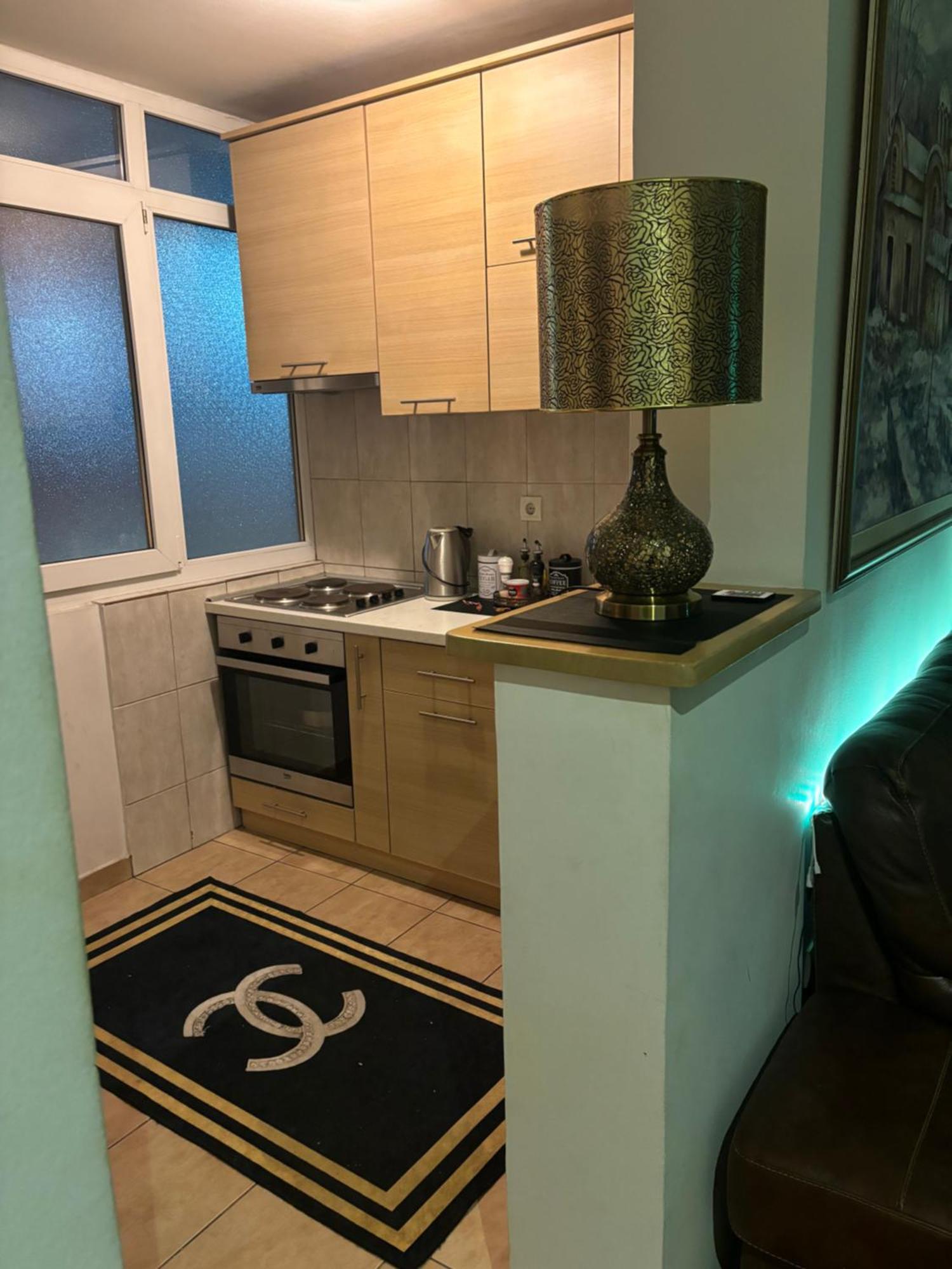 Stylish King Downtown Apartment พอดโกริกา ภายนอก รูปภาพ